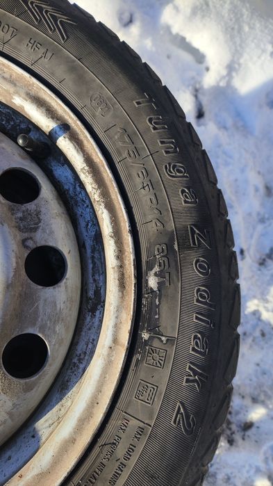 На разбор ваз 2114 срочно