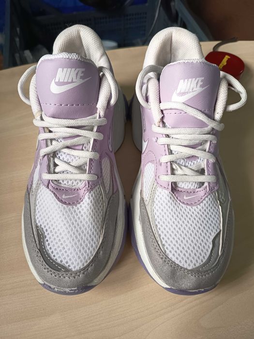 Маратонки Nike 36номер