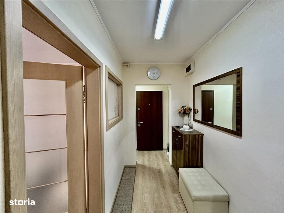 Apartament de închiriat în Sibiu – 3 camere, decomandat, 2 băi, 80 mp