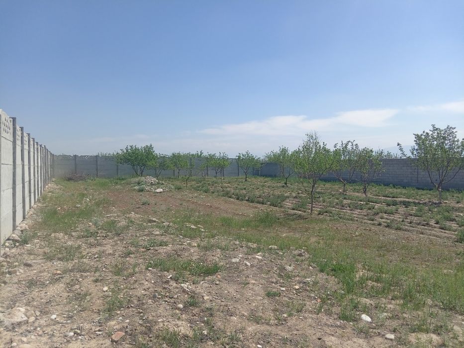 Ховли уй сотилади срочна