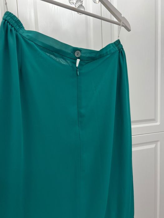 Vand costum pentru femei