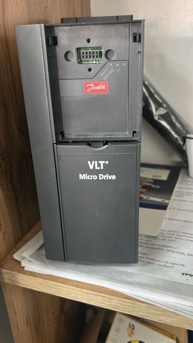 Преобразователь частоты контактор 7,5кВт и8 кВт и другие дешевые остат