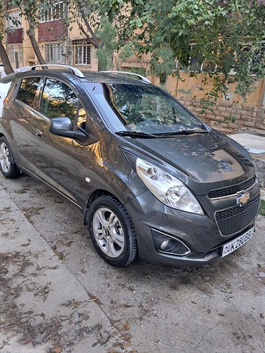 Продаеться чевролет спарк