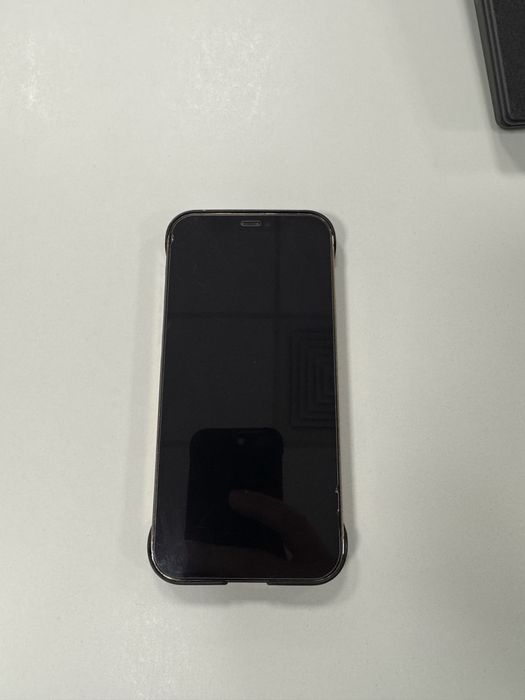VAND(nu schimb) IPHONE 12 pro 512 gb,neverlock