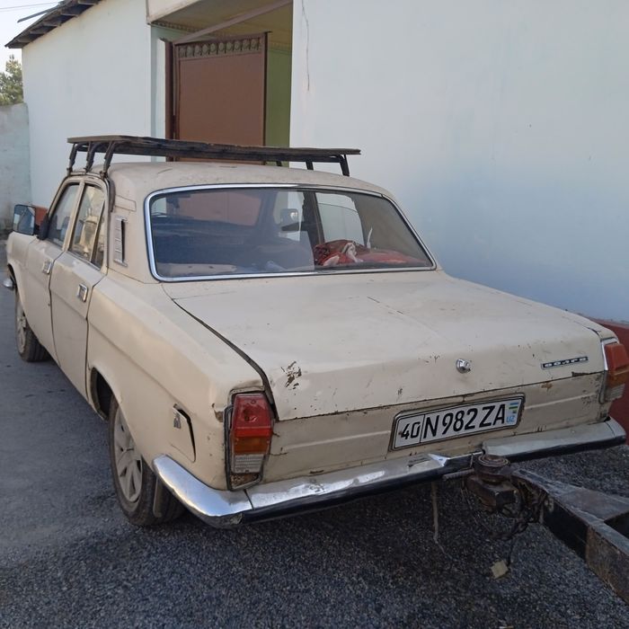 Газ 24 10 Волга сотилади