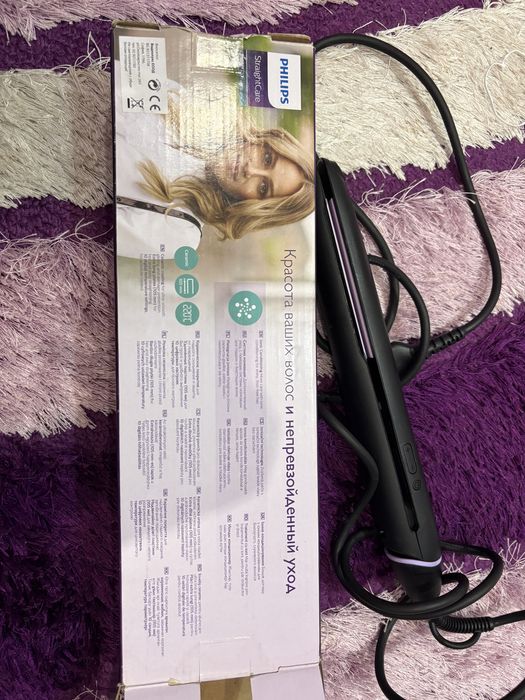 Преса за коса Philips StraightCare Advanced.