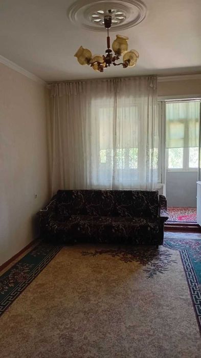 Юнусабад11, 2/4/4 Продаётся не торец, ор-р Мегапланет