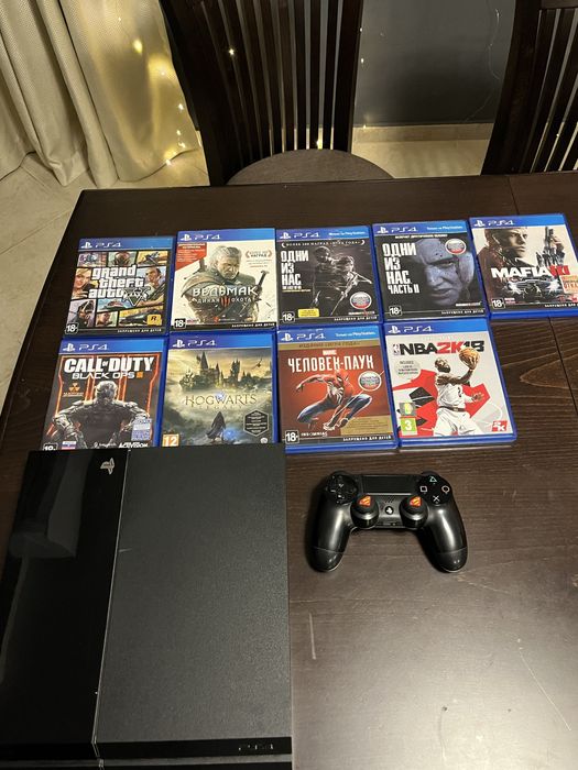 Playstation 4, 500 gb памет