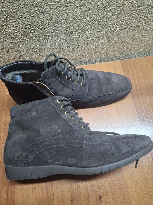Продаю обувь мужскую