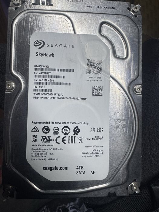 Жесткий диск 4 ТБ