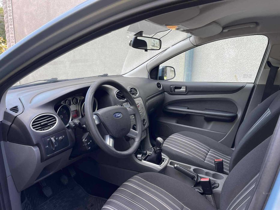 FORD Focus 2009 — imagine 4