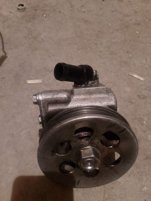 Продам гур насос