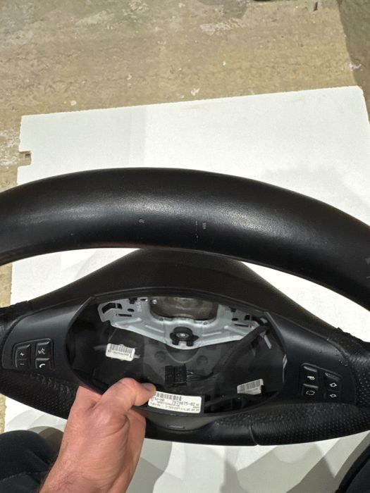 BMW E90/91 M-sport волан БМВ Е90/91