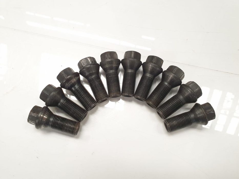 Болты на колеса