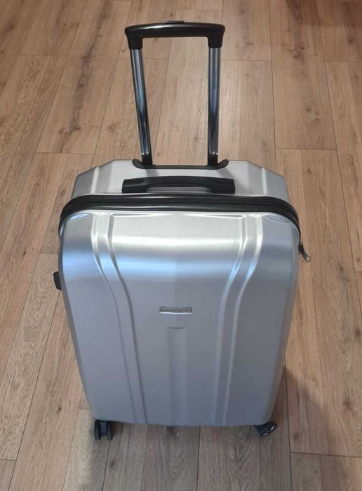 Troler incasabil Premium, Top cu toată dotarea posibila! Nou.