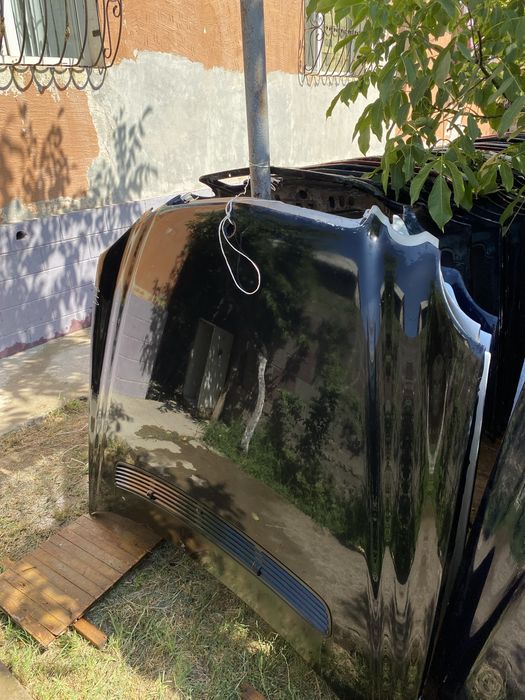 Мерседес 211 капот