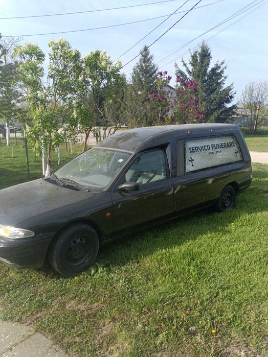 Mașina funerara