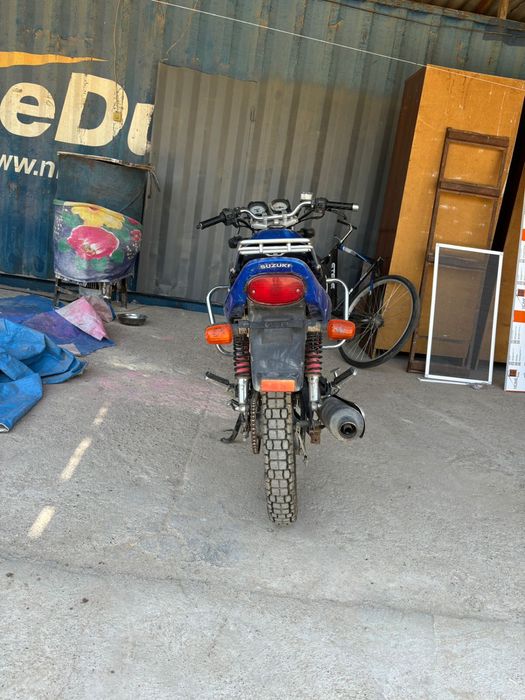 Мотоцикл  “Suzuki” 125куб