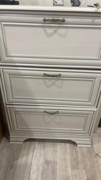 Электроплита срочно продается