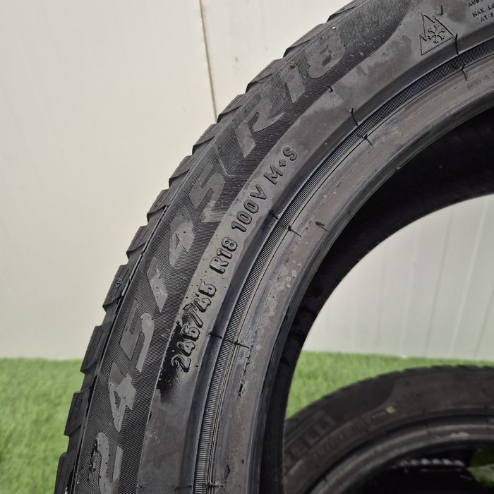 245 45 18 Pirelli m+s
