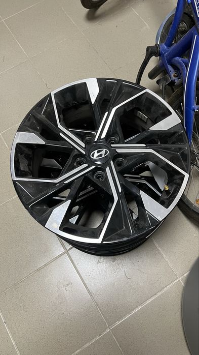 Продаются 4шт титанки для Hyundai Sonata