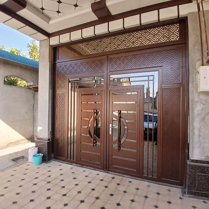 Sifatli darvozalar yasab o'rnatib beramiz.