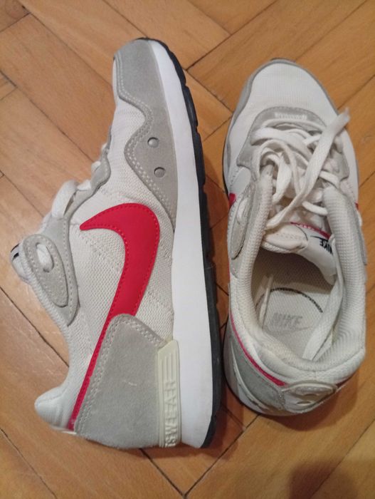 Дамски/детски маратонки Nike