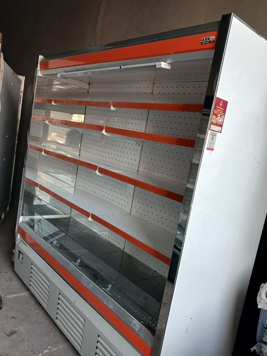 Ветрина халадилник