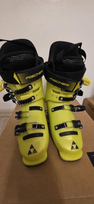 Clapari schi Fischer RC4 70 JR YELLOW - marimea 38