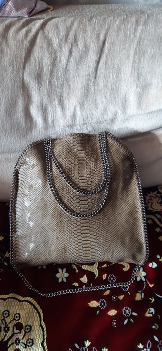 Сумка кожаная  модная