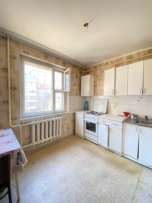 Продам! 1ком.кв 2/5эт.р-он  20 мкр