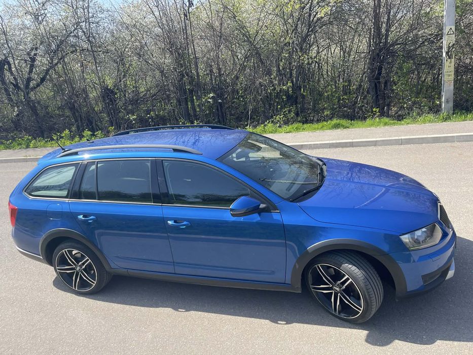 Skoda Octavia scout rs