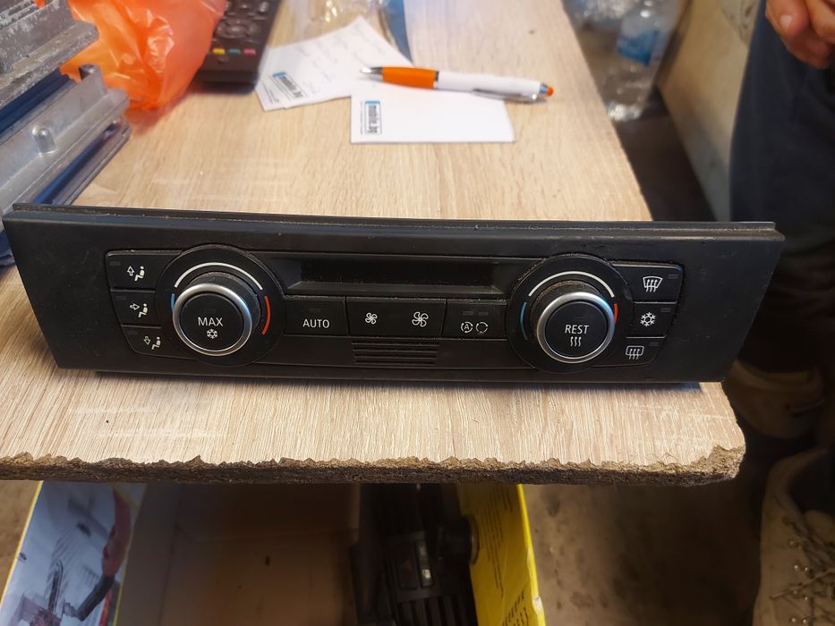 Оригинален Климатроник за БМВ Е91 2004- 2012г