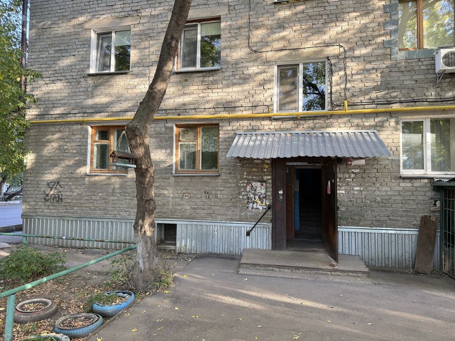 Продам квартиру 45 кв м