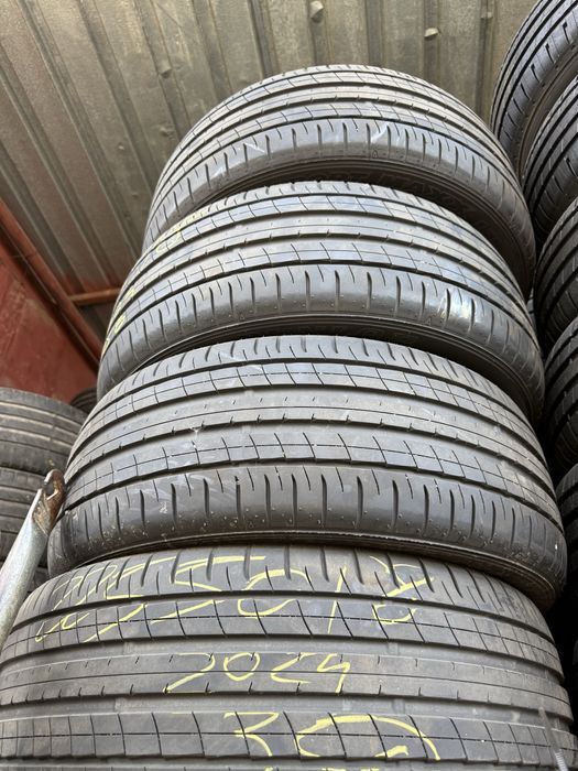 Anvelope vară DUNLOP 225/50 R18 – SP Sport DOT 2024, stare foarte bună, profil bun