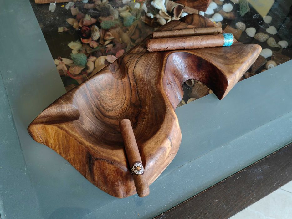 Пепелник за пури арт