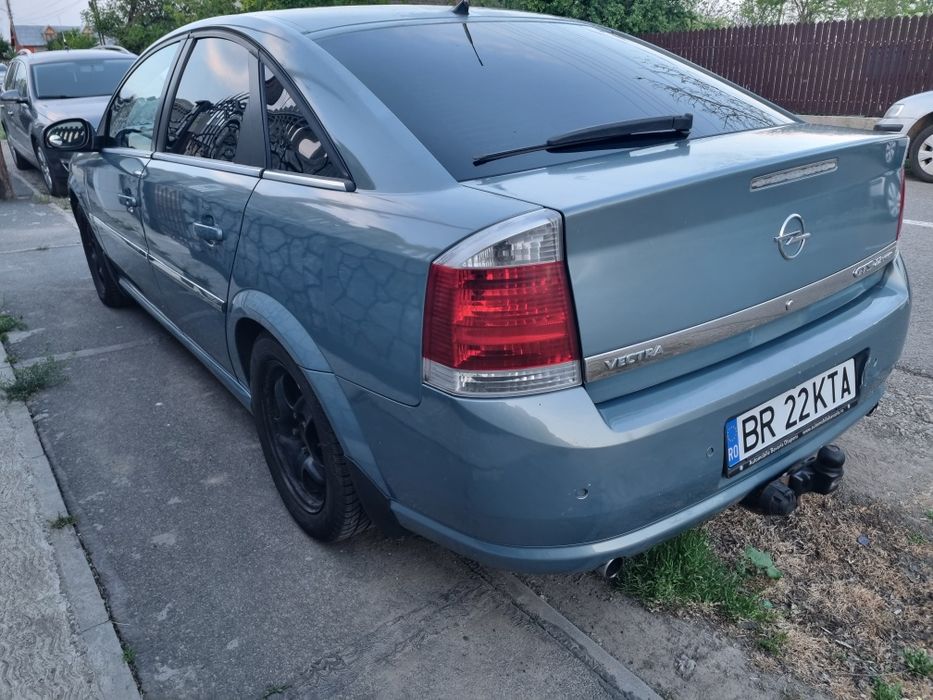 Opel Vectra C GTS 2.2 benzina / SCHIMB