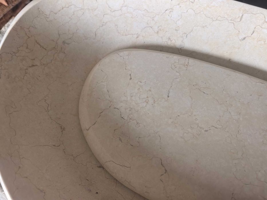 Дизайнерска мивка за баня