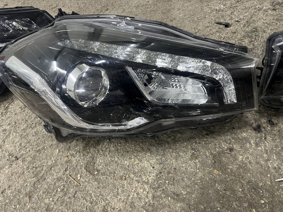 Фар Suzuki SX4 S Cross 2013- ляв и десен