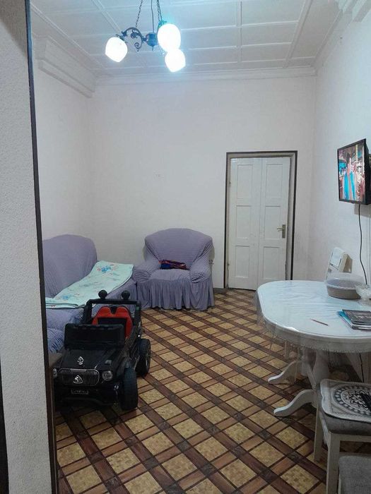 Продается 2 х комнатная квартира