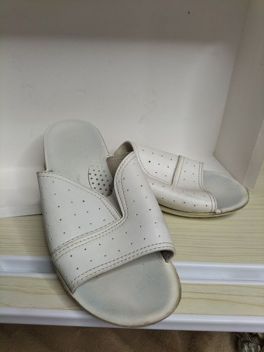 Продаю кожаные брендовые ботинки, полусапожки, туфли и др. обувь