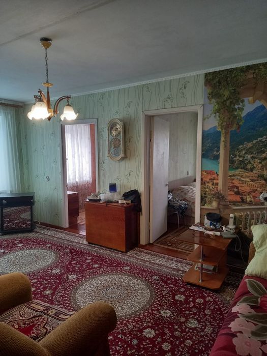 Продам 4х комнатную