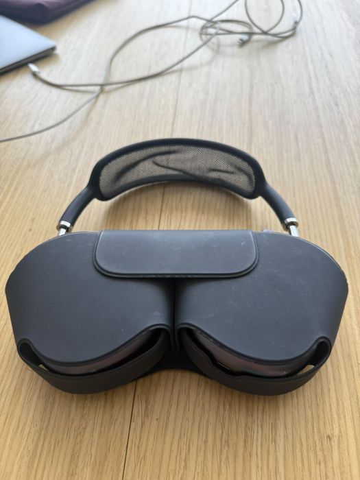 AirPods Max 1 поколение
