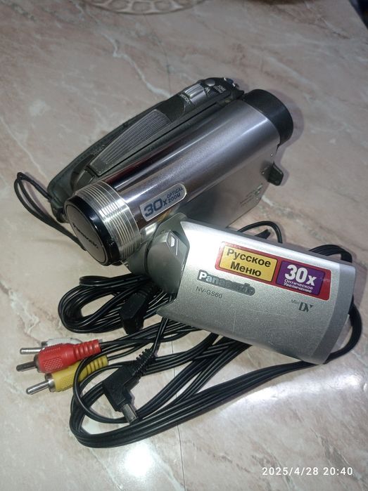 Продам видеокамеру miniDV Panasonic в отличном рабочем сост