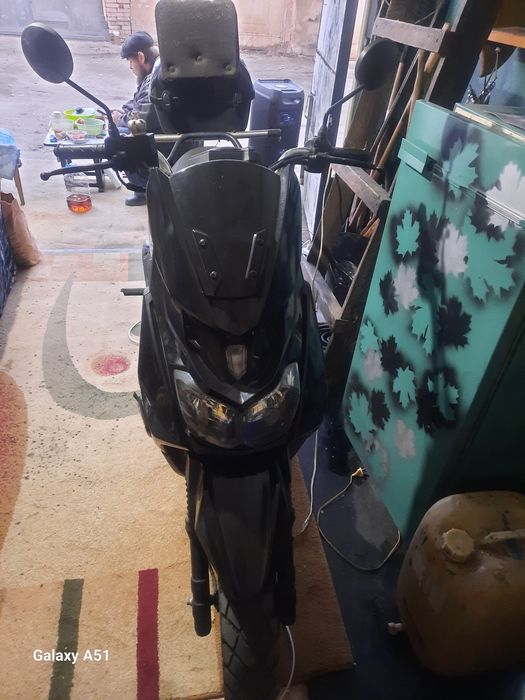 Скутер 150 кубов