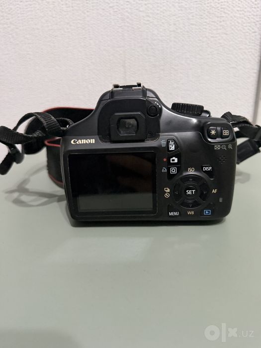 Canon  1100D  мало работал срочно