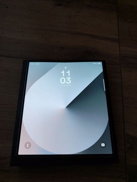 Samsung galaxy Z Fold 6