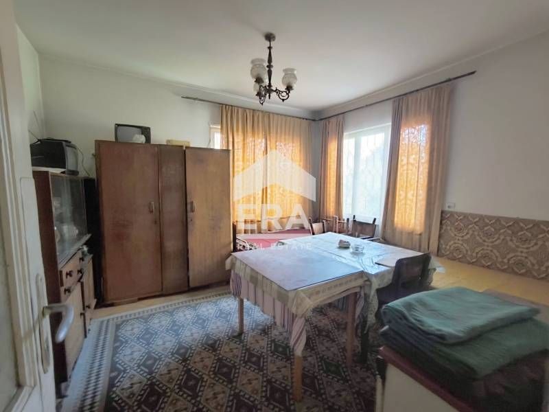 Етаж от къща в кв. ,,Училищни,,