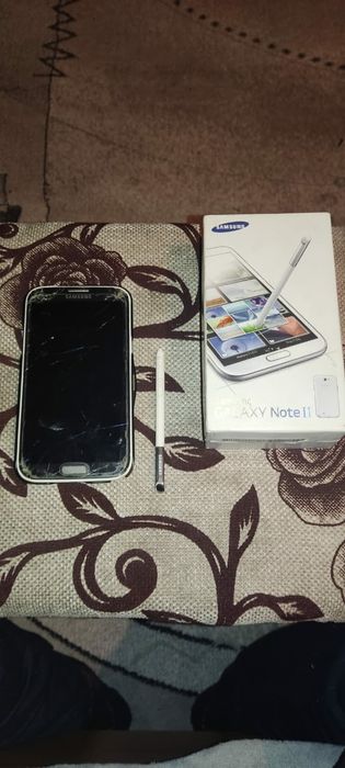 Продам телефоны на запчасти