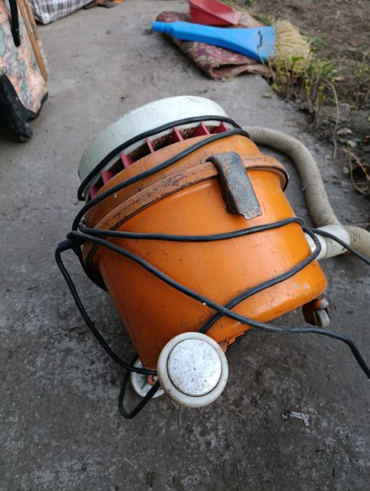 Пылесос уралец СССР винтаж редкость